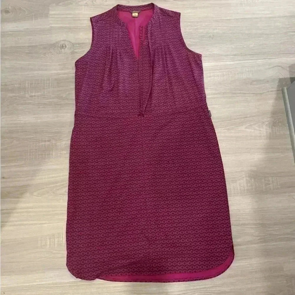 Eddie Bauer Pink Sleeveless Drawstring Waist V-Neck Athletic Travel Dress‎ Small - Picture 1 of 3
